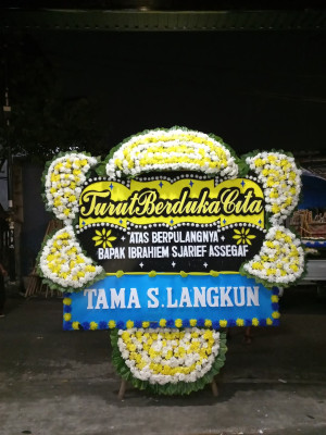 Papan Bunga Duka di Sianjar Mula Mula